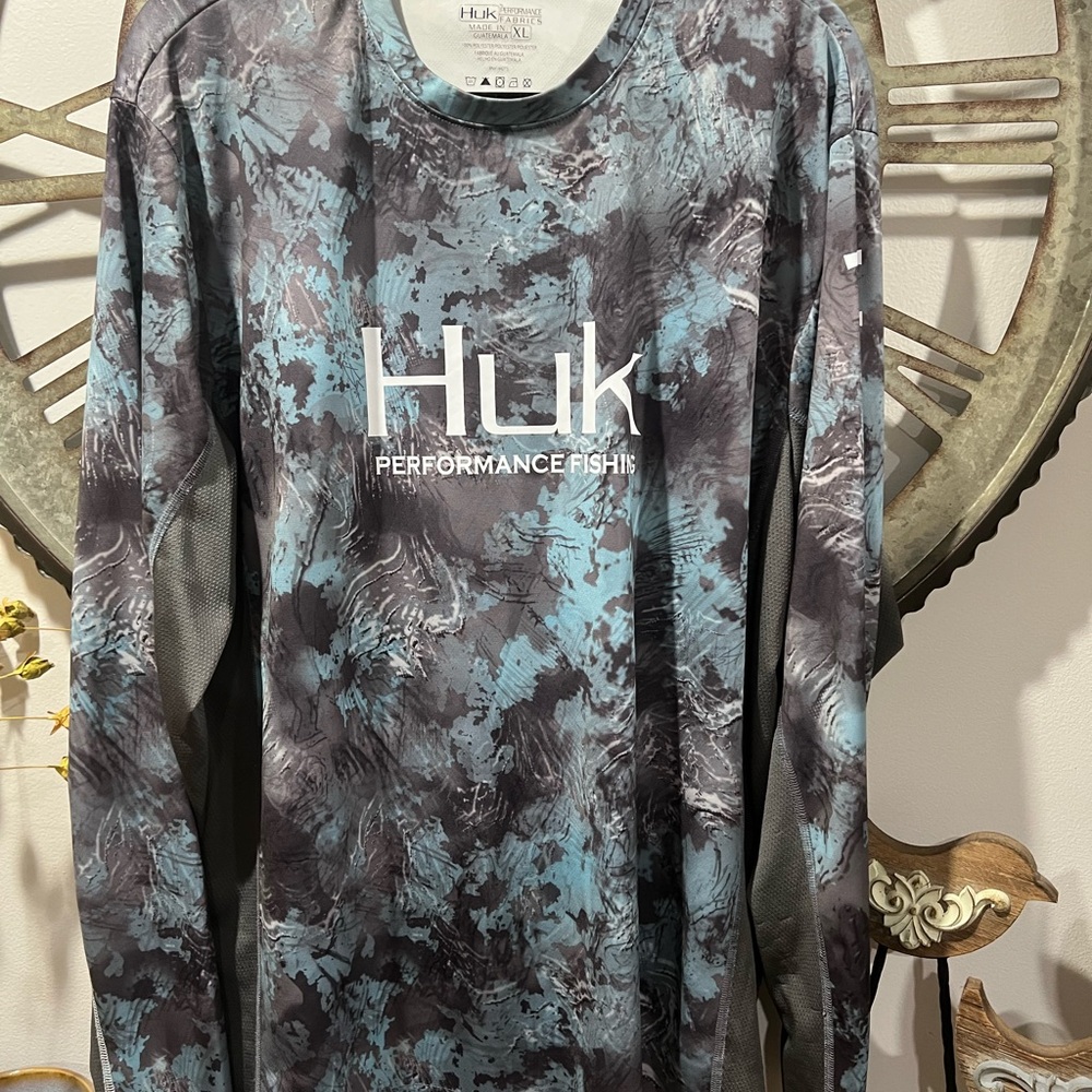 Huk Performance Fishing Long Sleeve Shirt